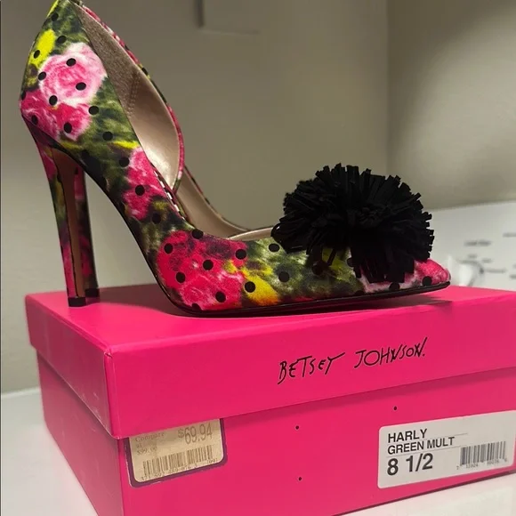 Betsey Johnson Pink and Black Heels with Pom-Pom Embellishment - Picture 2 of 5